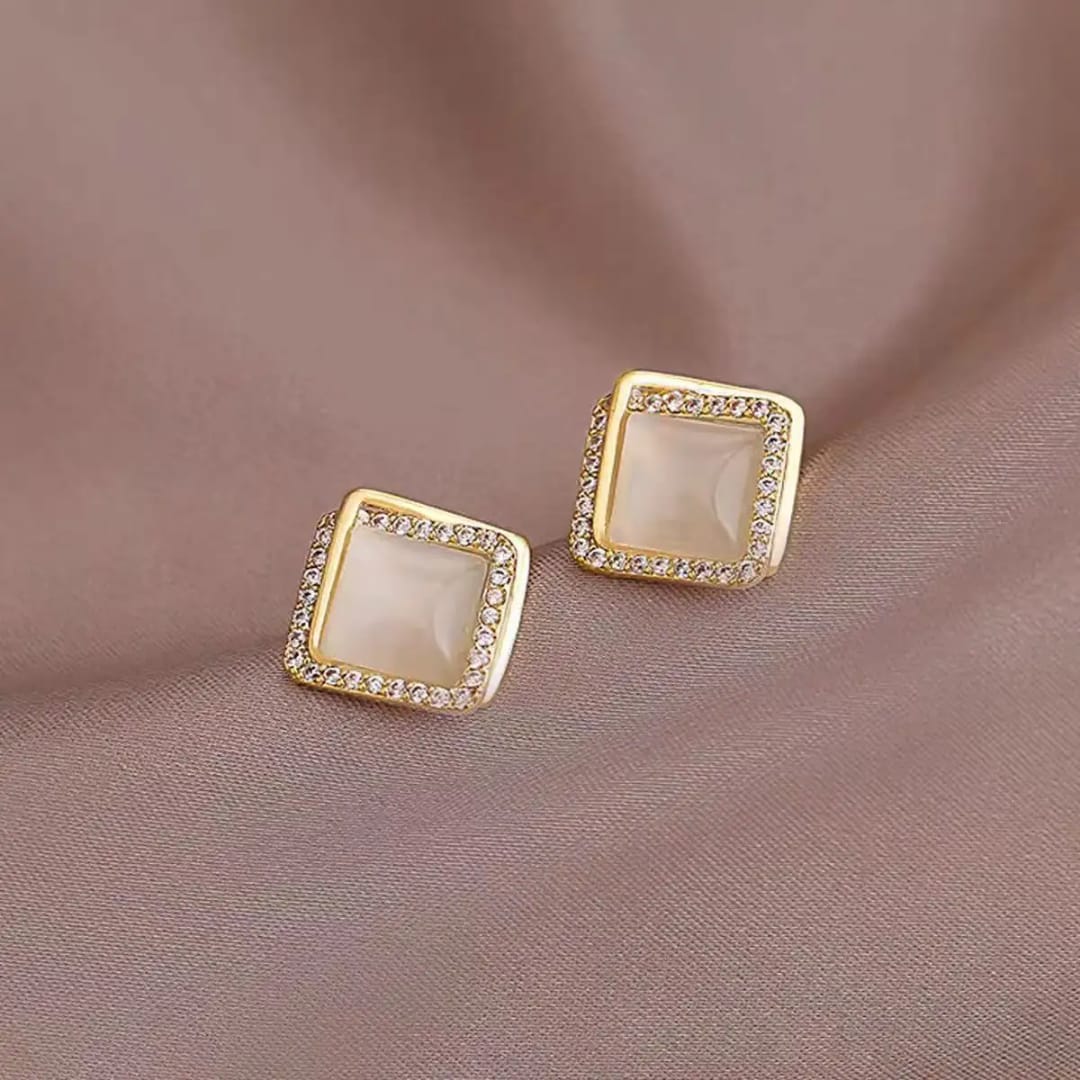 Ivory Glow Square Stud Earrings